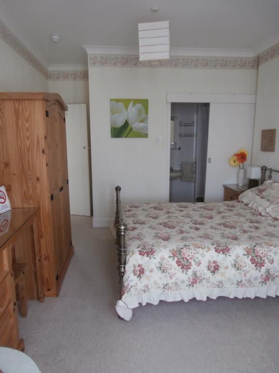Trevu House Hotel Falmouth Room photo